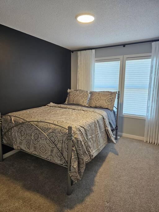 Calm And Cozy 1 Bedroom YYC Exterior foto
